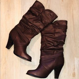 Cognac Heeled Boots 🍂